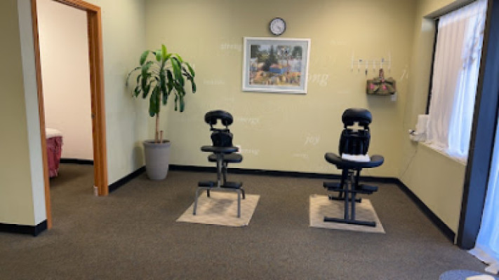 Elaynes Asian Body Works